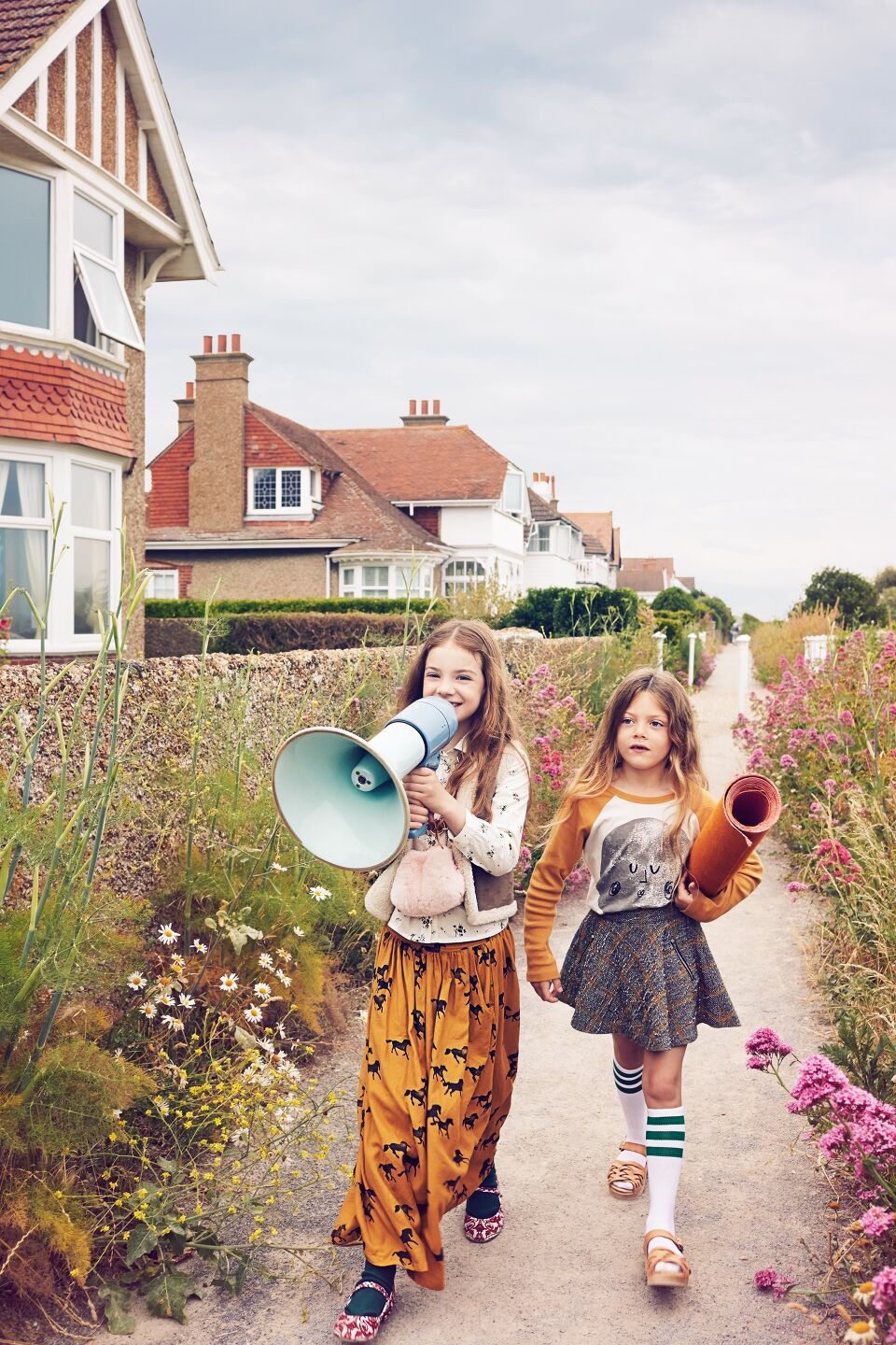 Yard Sale, Milk magazine 