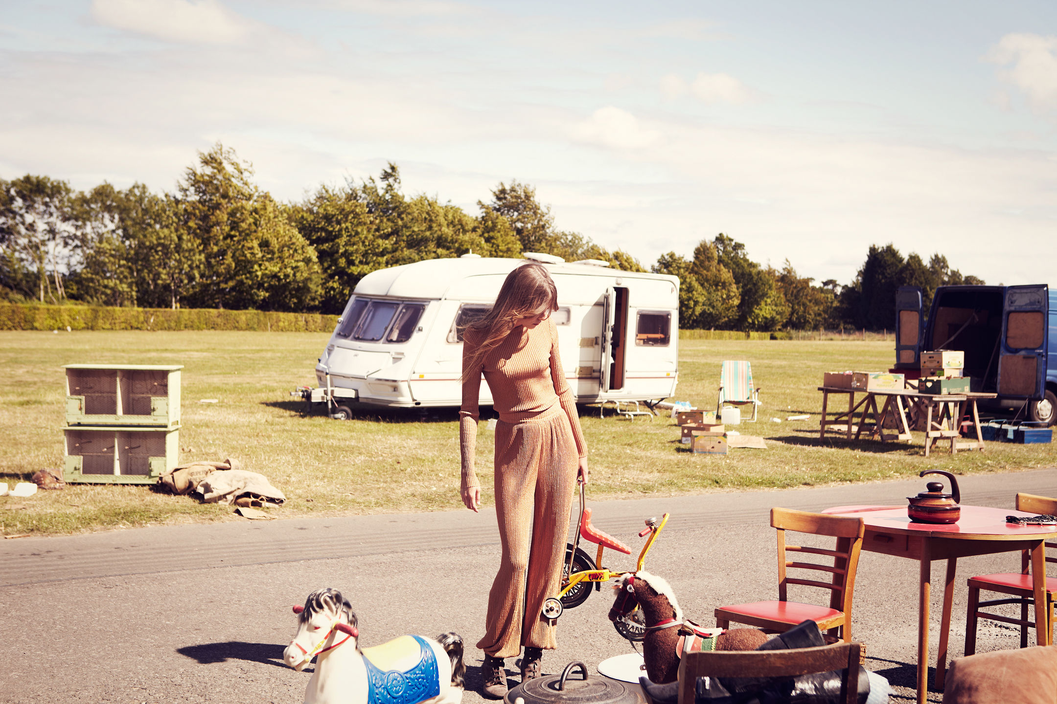 Car boot dreams, Vanidad  